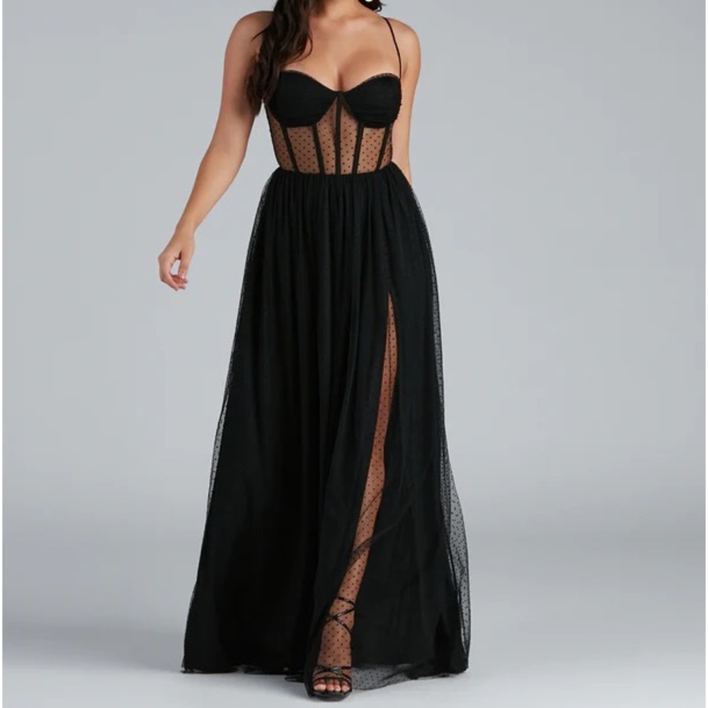 Black Windsor Dress